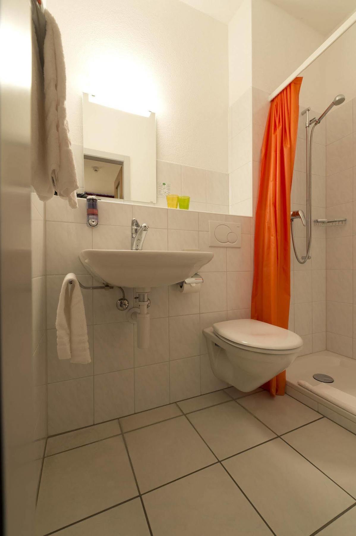 Baeren Self Check-In Hotel Solura Zewnętrze zdjęcie